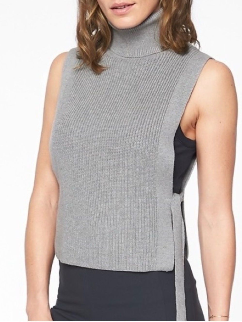 Athleta Doubletime Ribbed Turtleneck Sweater Vest Gray Side Tie Knit Top Small